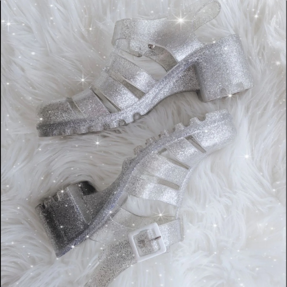 ✨🤍 clear jelly, glitter heels - Picture 4 of 4